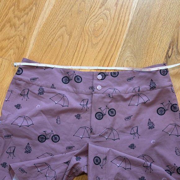 Wild Rye Women's Mauve Mountain Bike Shorts Size 10 - Picture 7 of 8